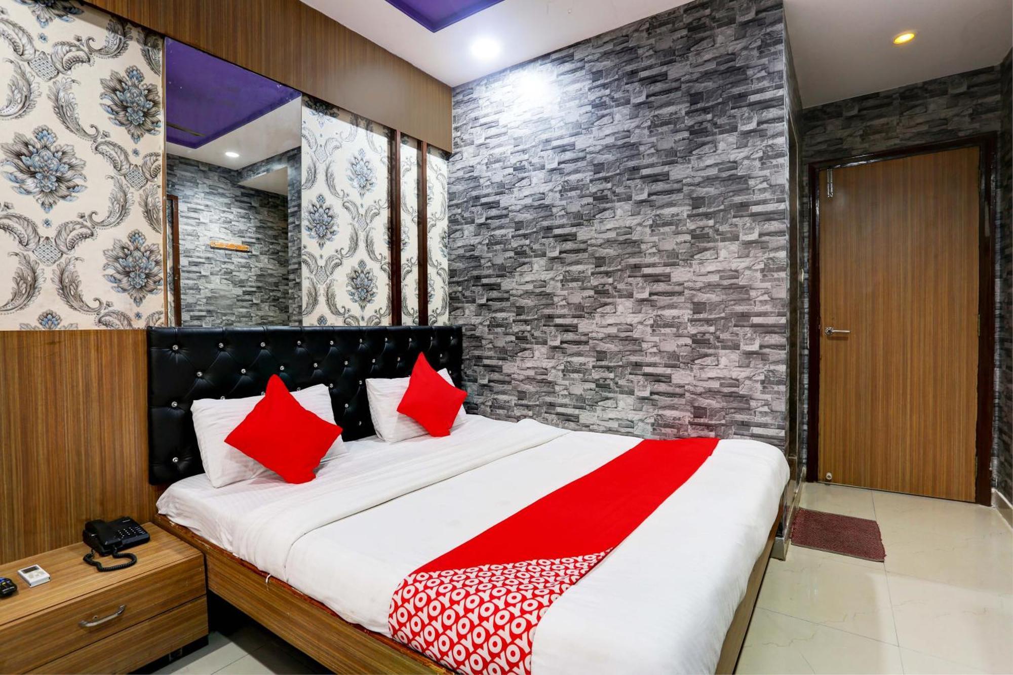 Super Hotel O Yatri Yadgar 纳威孟买 外观 照片
